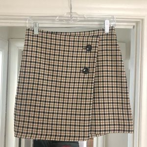 *Brand New* H&M Mini Skirt